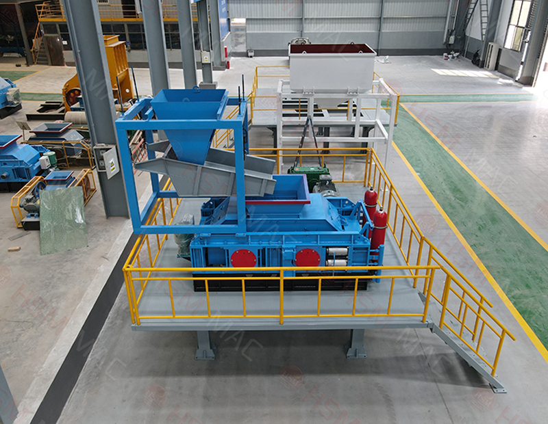 石灰?guī)r破碎機(jī)